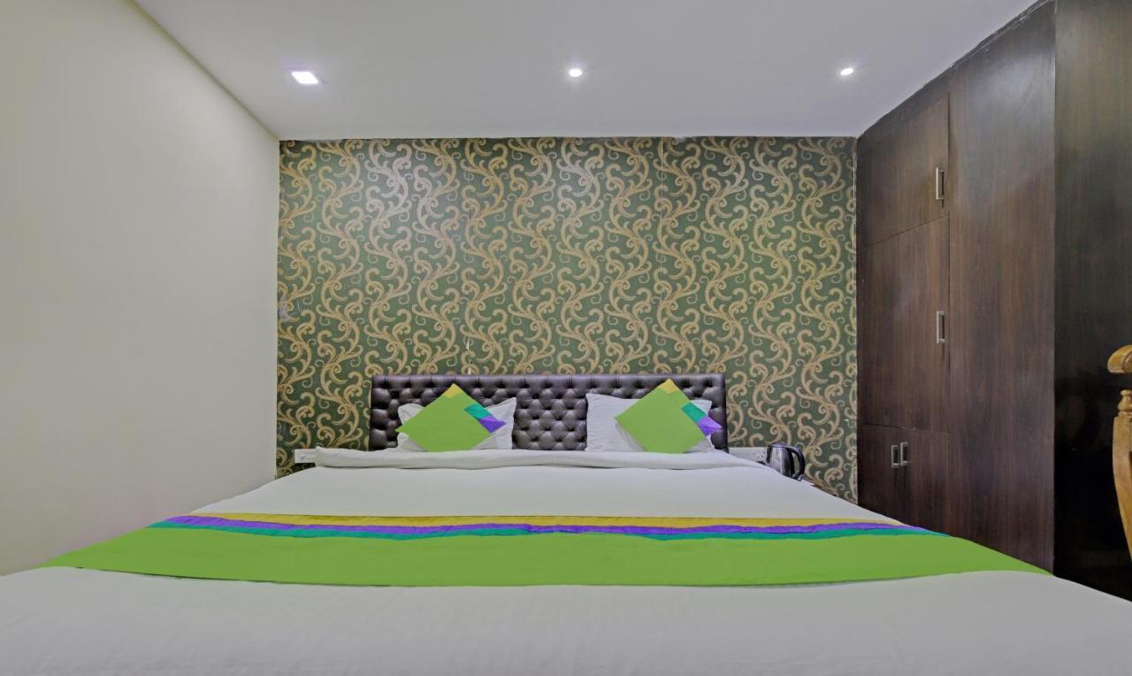 Treebo Archie Regency Hotel Ранчи Екстериор снимка