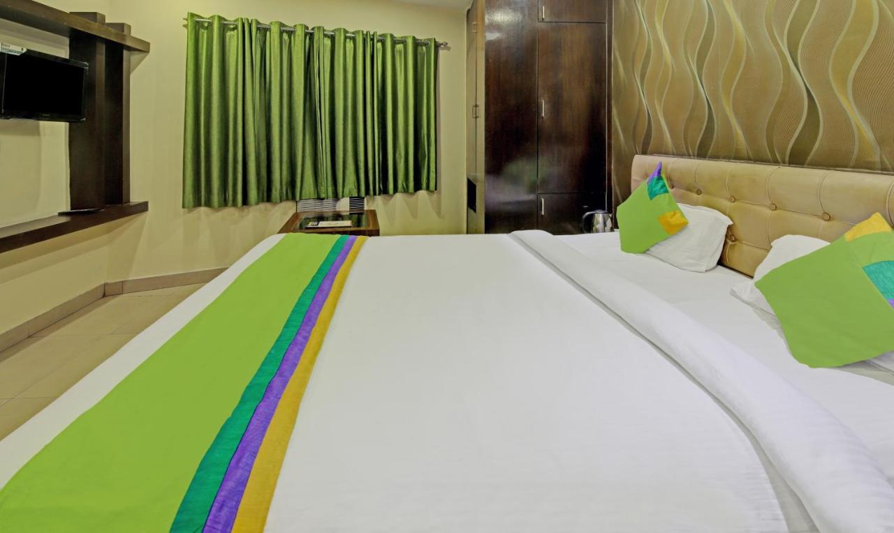 Treebo Archie Regency Hotel Ранчи Екстериор снимка