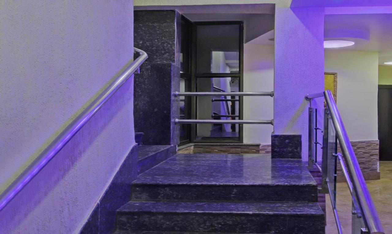 Treebo Archie Regency Hotel Ранчи Екстериор снимка