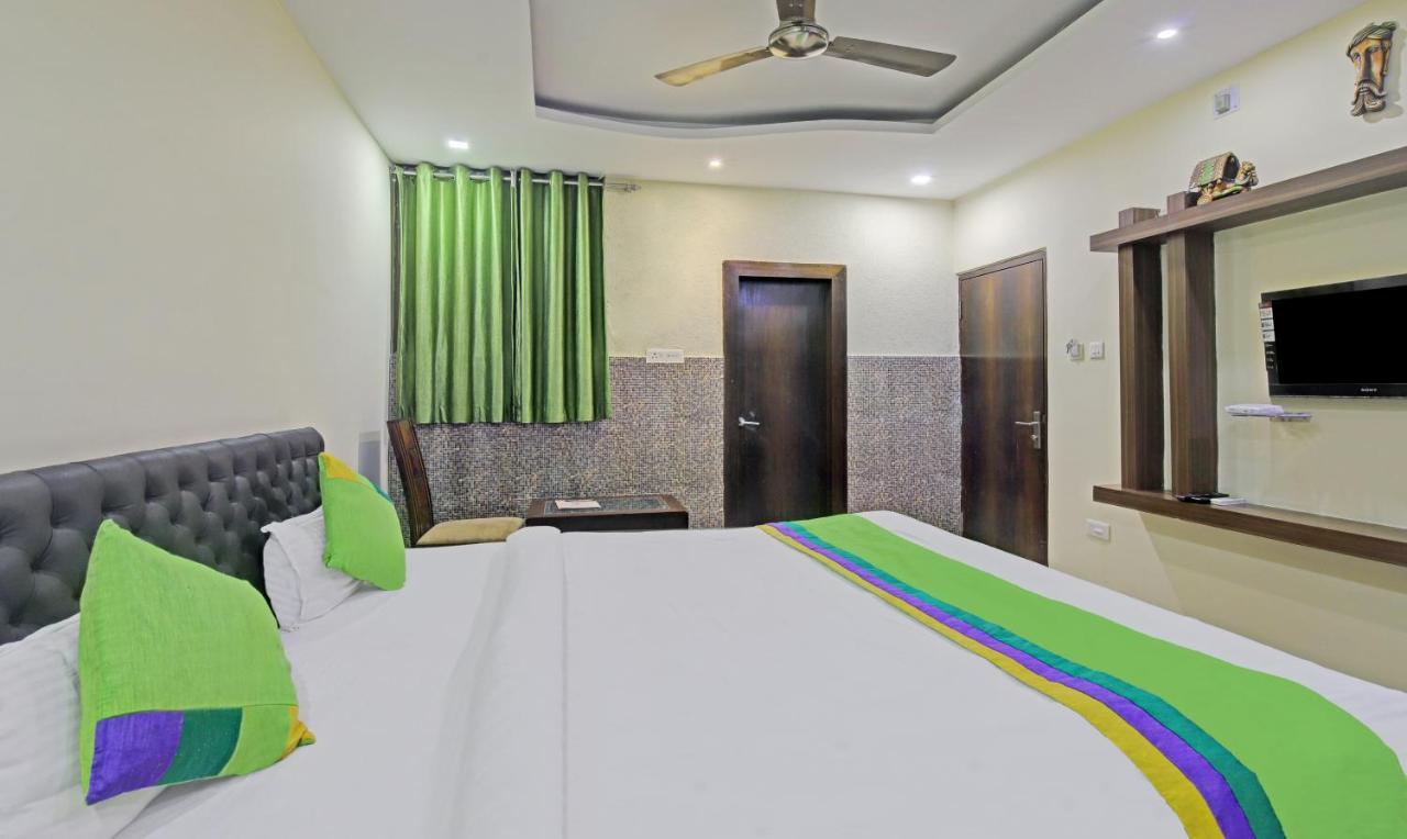 Treebo Archie Regency Hotel Ранчи Екстериор снимка